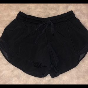 Black Lululemon 2.5 inch Hotty Hot shorts